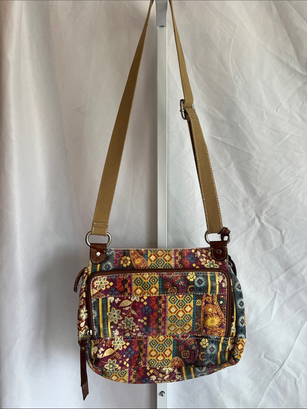 Fossil Multicolor Quilted Patchwork Crossbody Bag - Picture 8 of 16